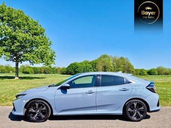 Used Honda Civic 2018 for sale - 76716264: Photo