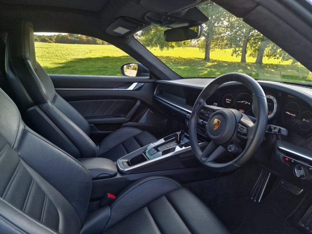 Used Porsche 911 2020 for sale - 76716311: Photo 8