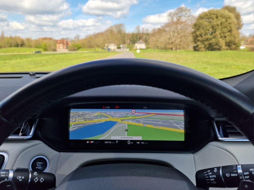 Used Land Rover Range Rover Velar 2019 for sale - 78036399: Photo 11