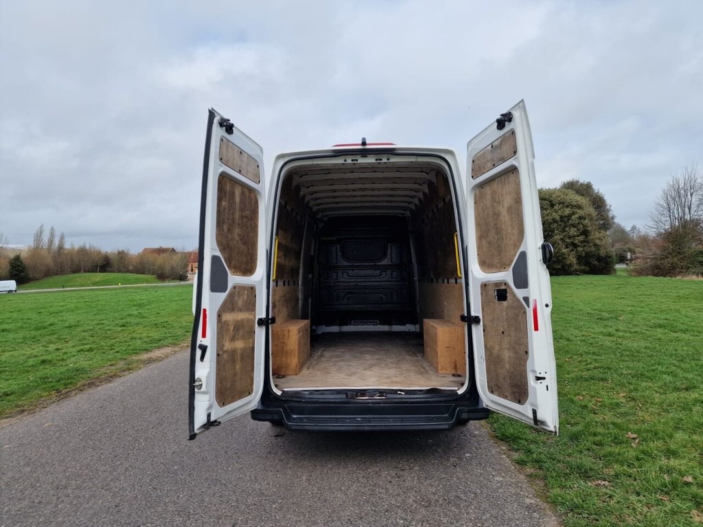 Used Volkswagen Crafter 2018 for sale - 77685320: Photo 15