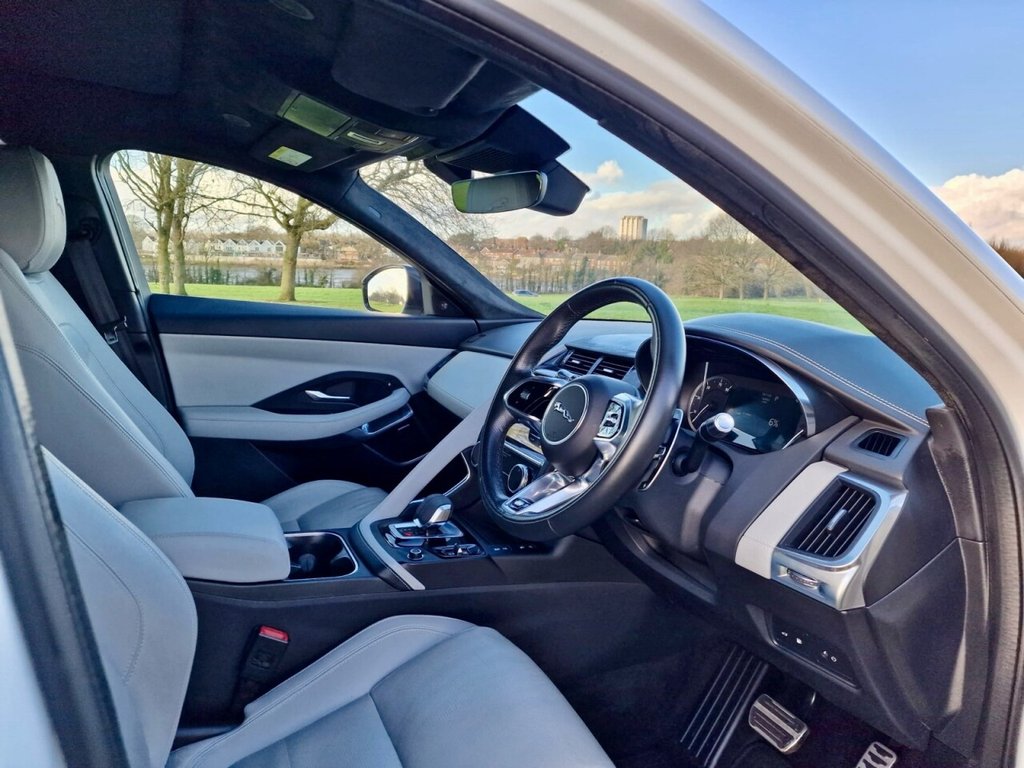 Used Jaguar E-Pace 2022 for sale - 77360146: Photo 8