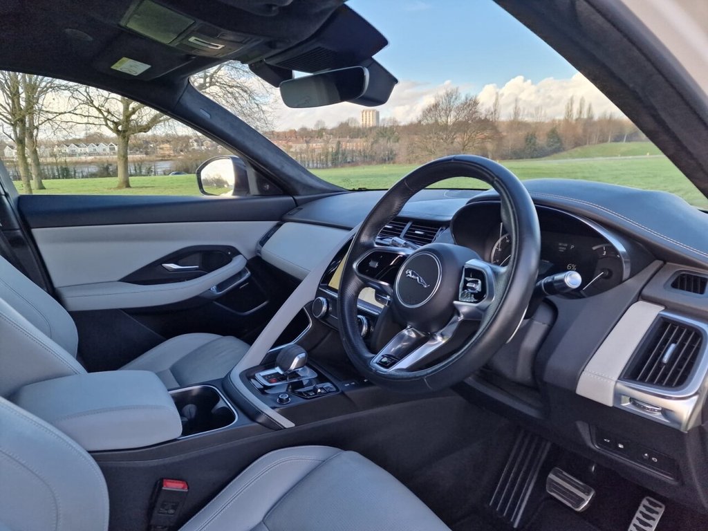 Used Jaguar E-Pace 2022 for sale - 77360146: Photo 9