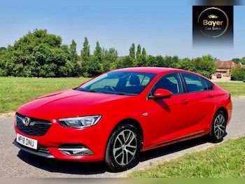 Used Vauxhall Insignia 2018 for sale - 79000932: Photo