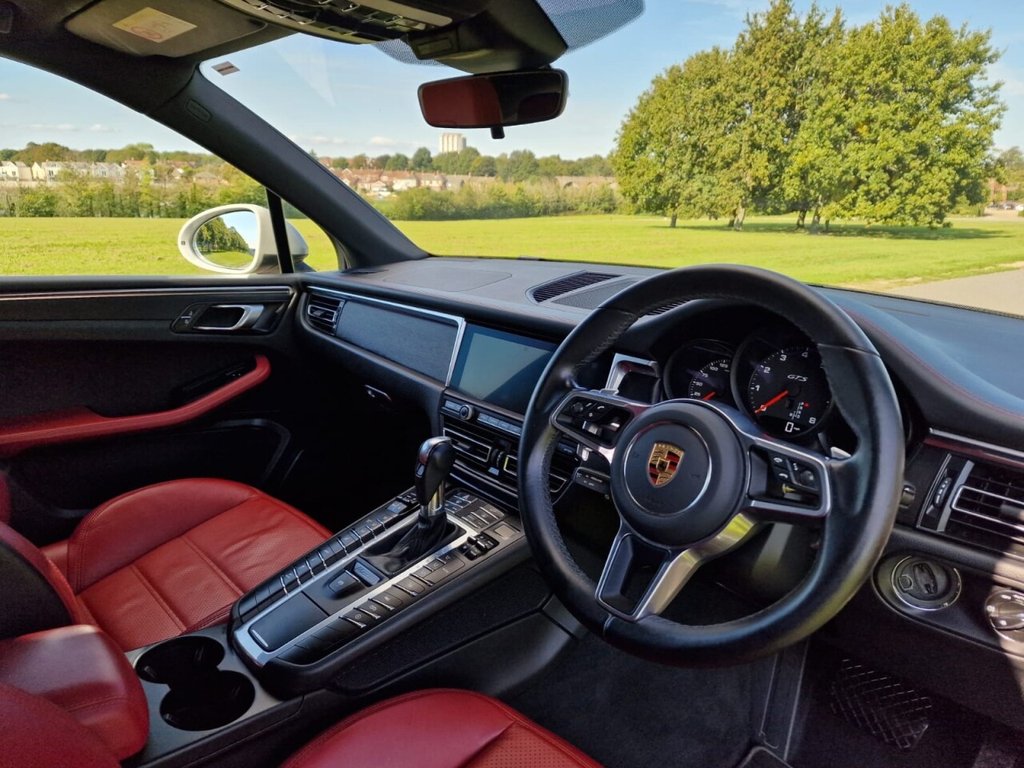 Used Porsche Macan 2021 for sale - 78068946: Photo 18