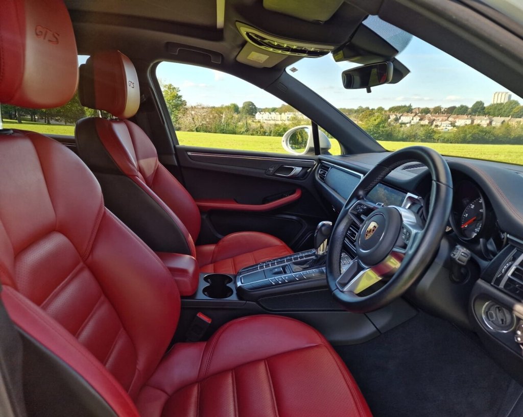 Used Porsche Macan 2021 for sale - 78068946: Photo 8