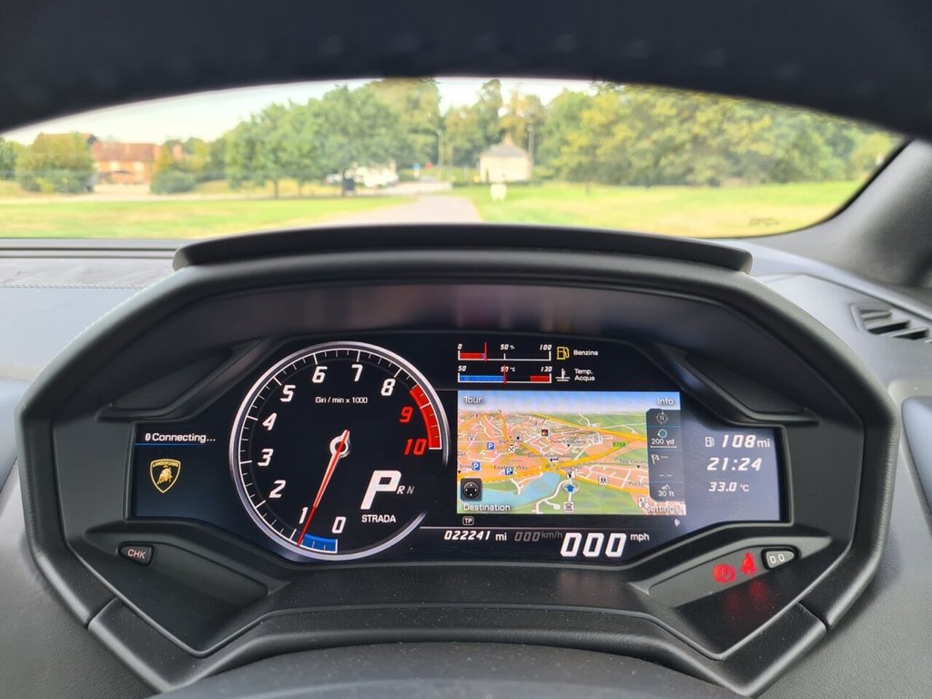 Used Lamborghini Huracan 2017 for sale - 76716231: Photo 18