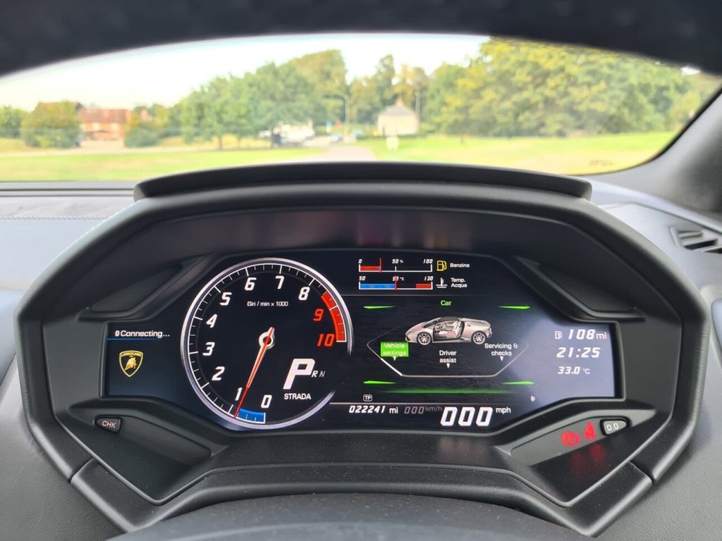 Used Lamborghini Huracan 2017 for sale - 76716231: Photo 19