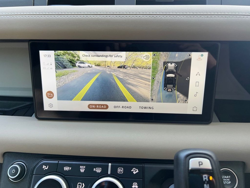 Used Land Rover Defender 2022 for sale - 76716233: Photo 11