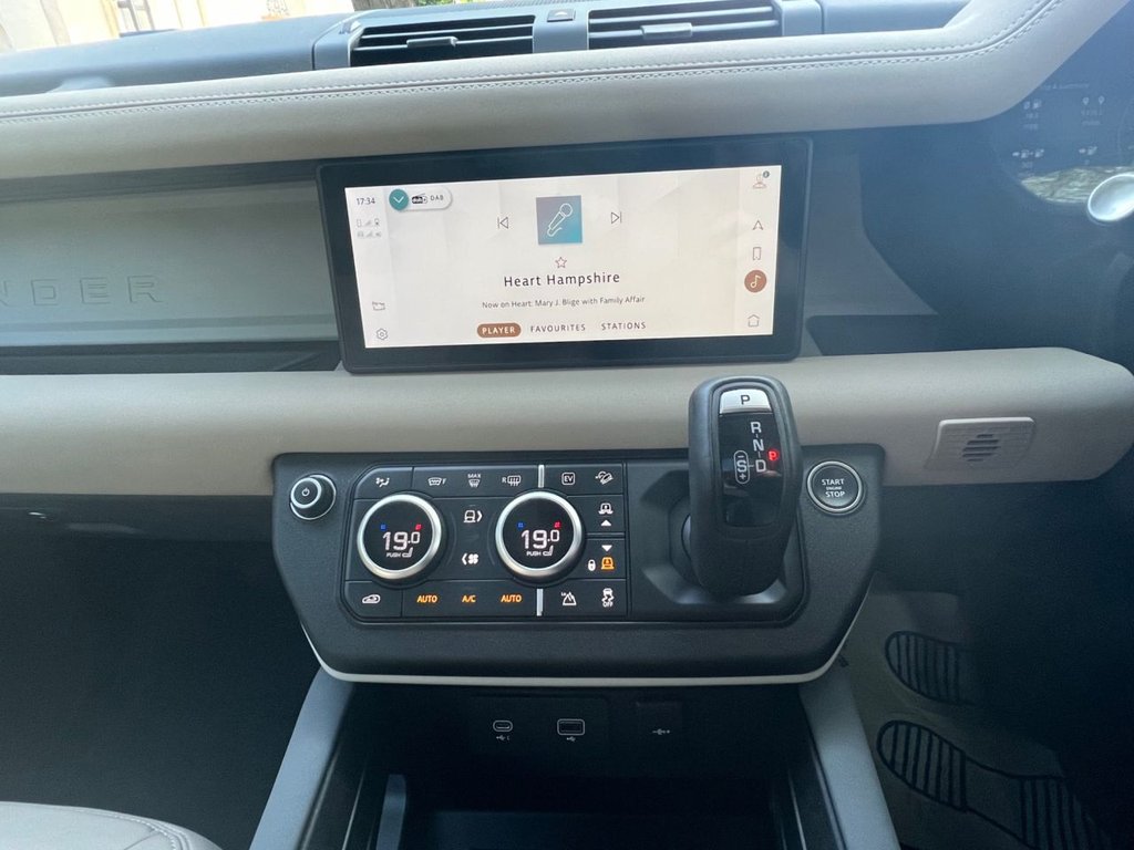 Used Land Rover Defender 2022 for sale - 76716233: Photo 16