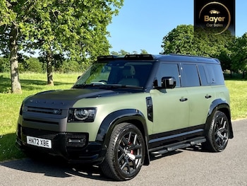 Used Land Rover Defender 2022 for sale - 76716233: Photo