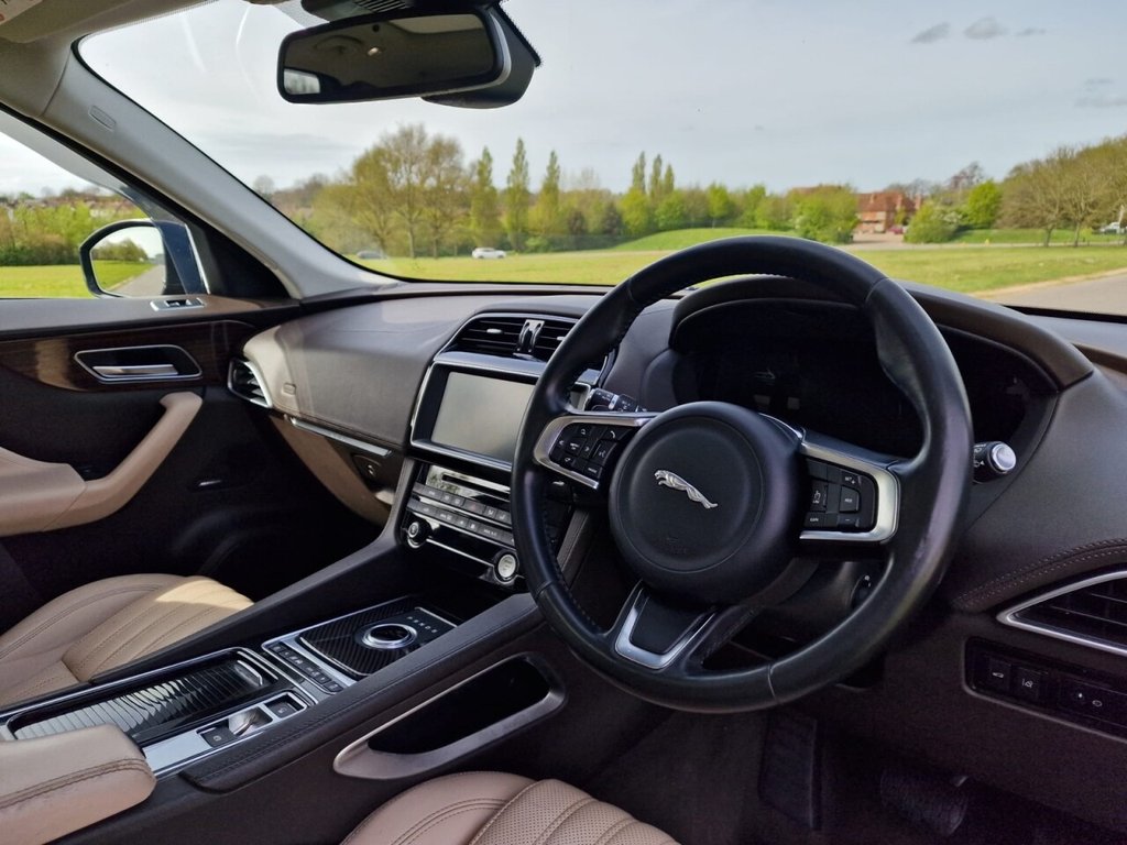 Used Jaguar F-Pace 2017 for sale - 78206596: Photo 17