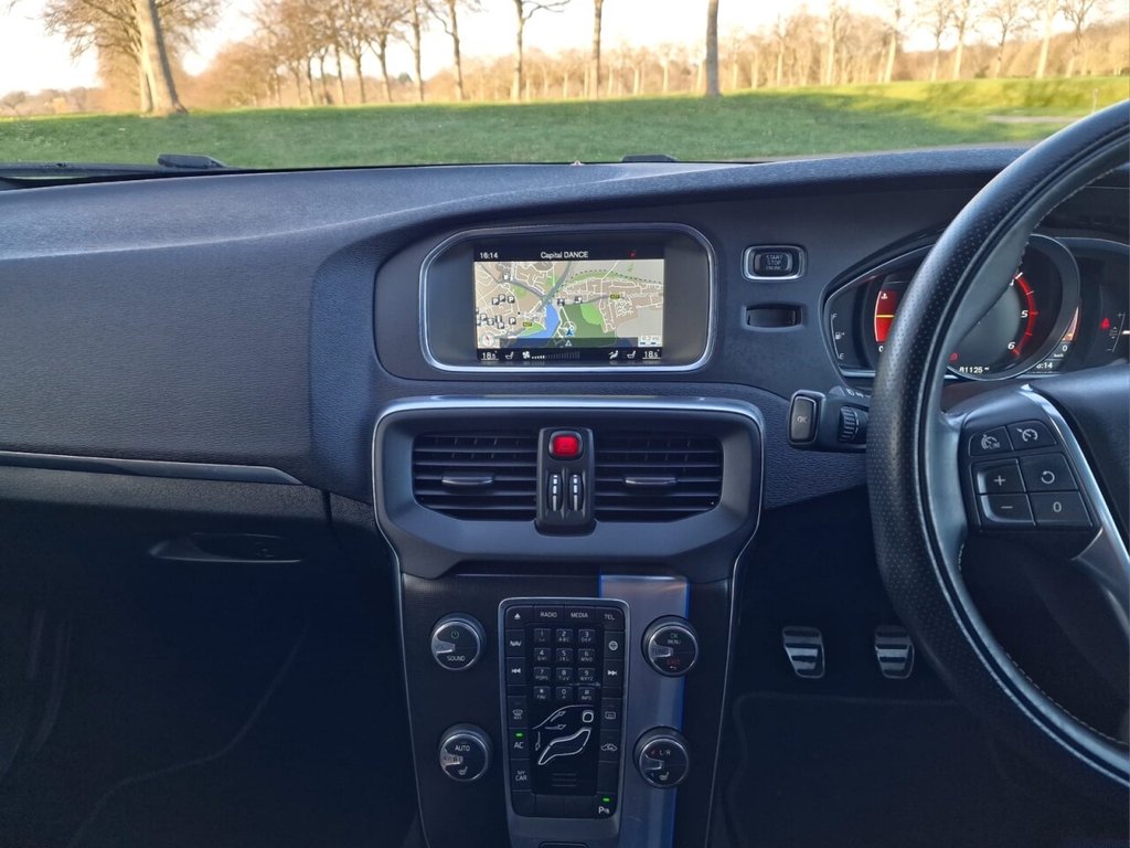 Used Volvo V40 2015 for sale - 77660227: Photo 11