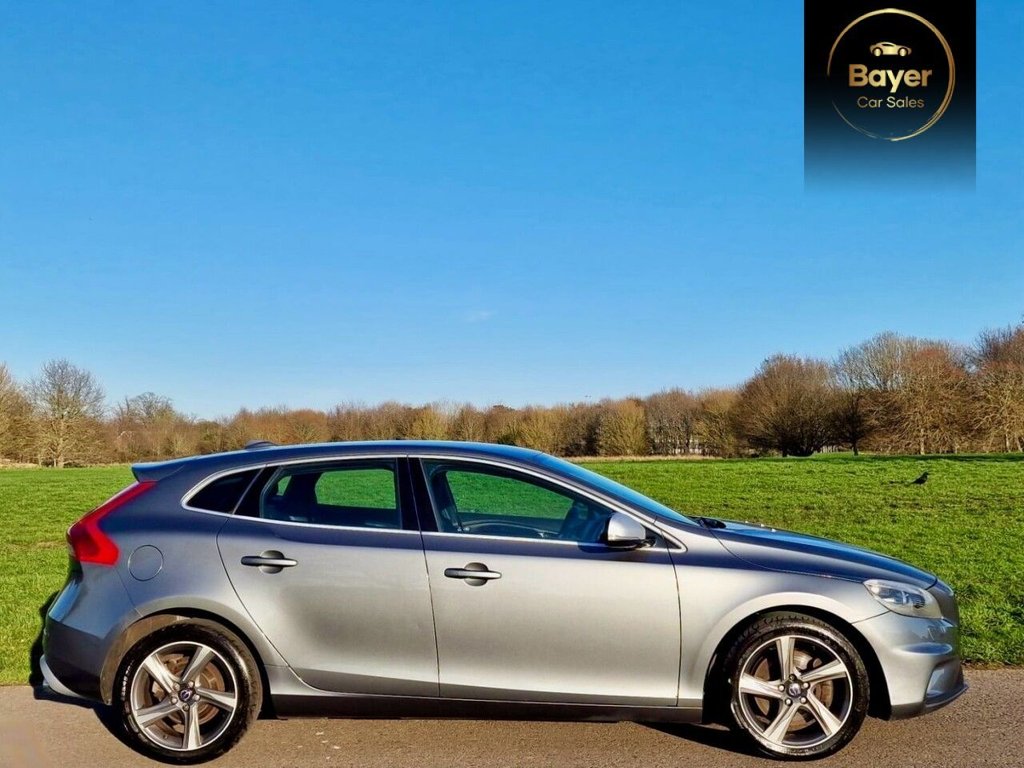 Used Volvo V40 2015 for sale - 77660227: Photo 3