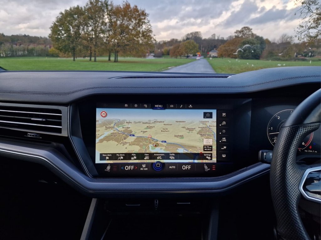 Used Volkswagen Touareg 2021 for sale - 76716230: Photo 11