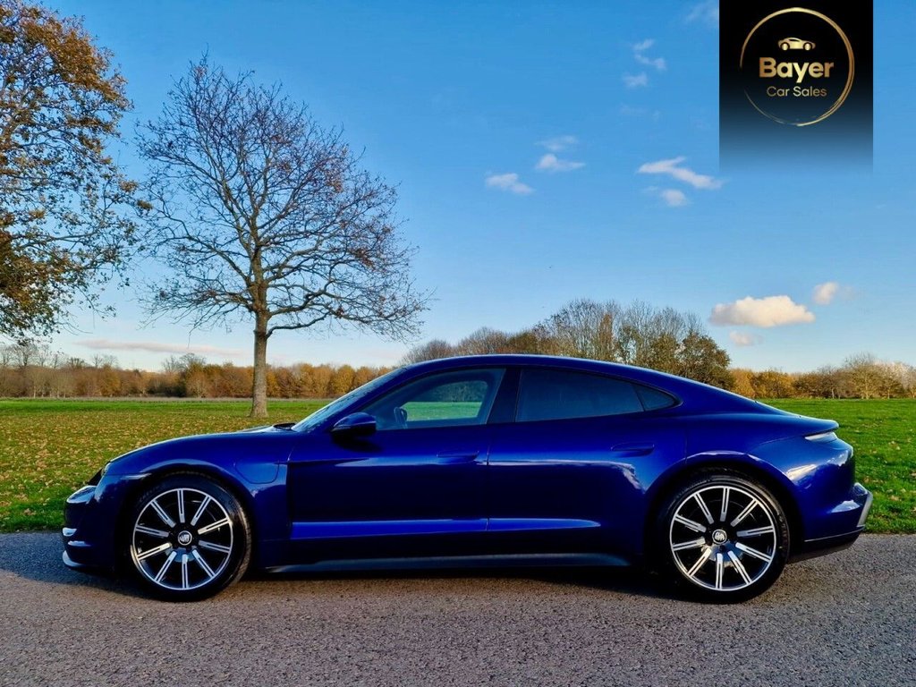 Used Porsche Taycan 2021 for sale - 76716238: Photo 4