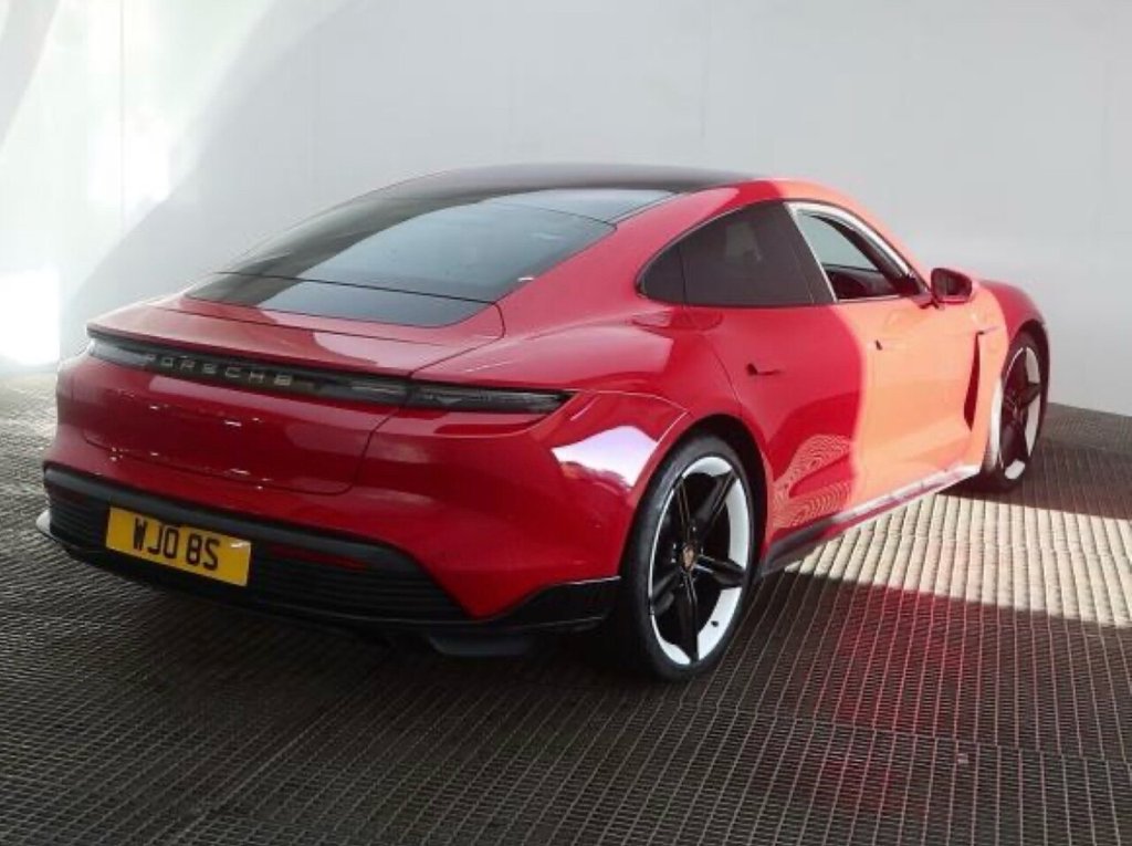 Used Porsche Taycan 2020 for sale - 77139826: Photo 3