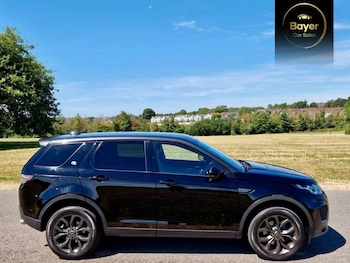 Used Land Rover Discovery Sport 2018 for sale - 79147011: Photo