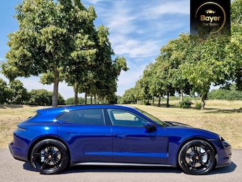 Used Porsche Taycan 2022 for sale - 79108334: Photo
