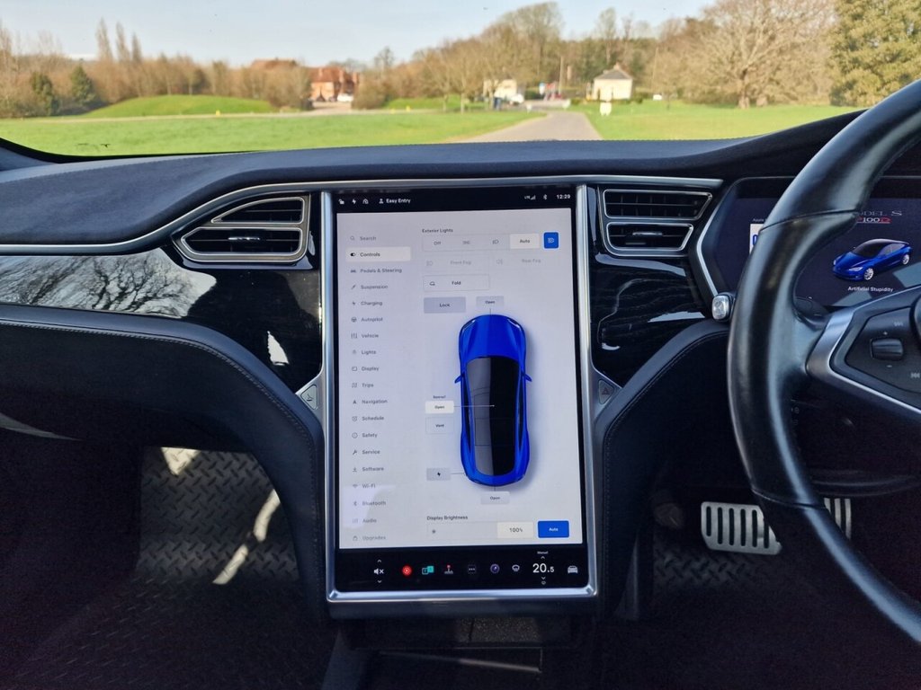 Used Tesla Model S 2017 for sale - 77673455: Photo 15