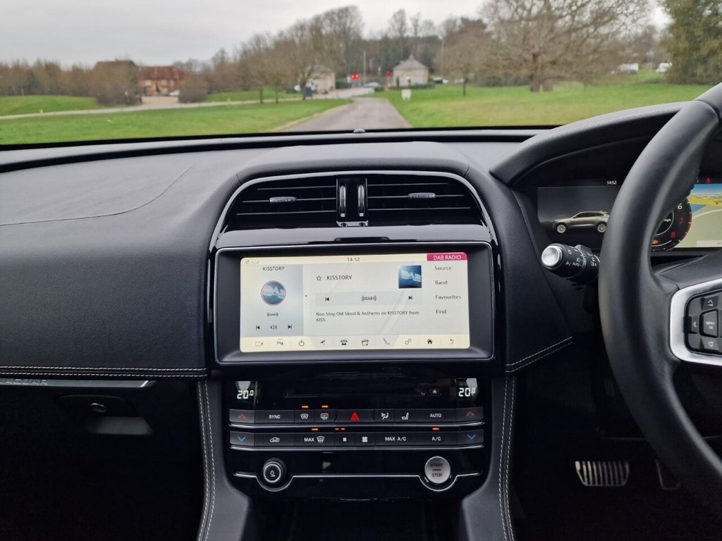 Used Jaguar F-Pace 2019 for sale - 77614164: Photo 15