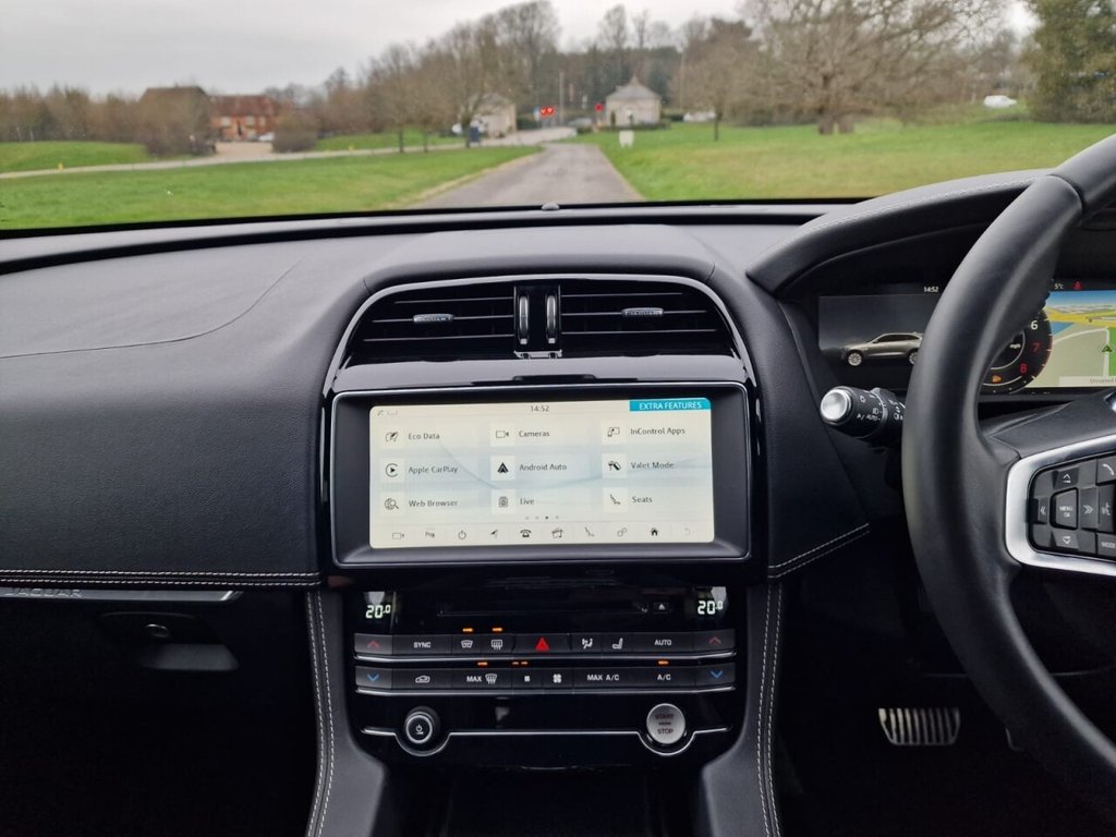 Used Jaguar F-Pace 2019 for sale - 77614164: Photo 16