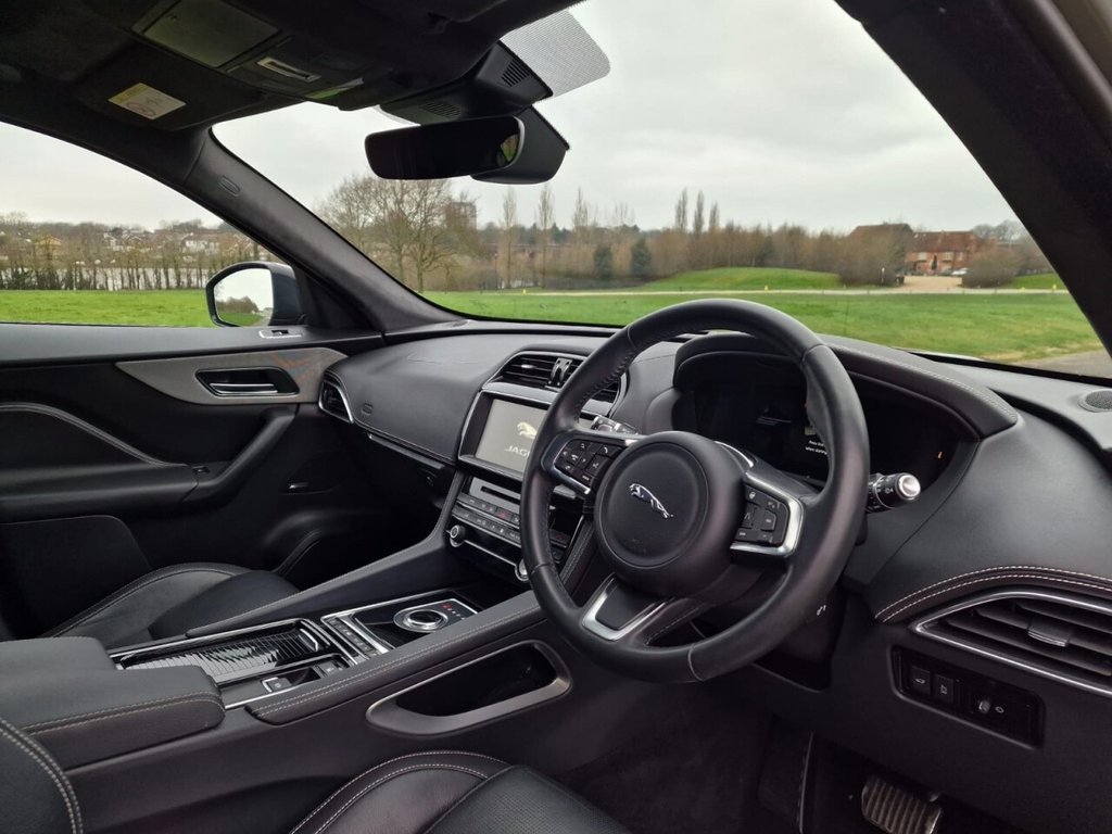 Used Jaguar F-Pace 2019 for sale - 77614164: Photo 18