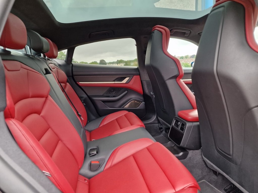 Used Porsche Taycan 2020 for sale - 76716270: Photo 10