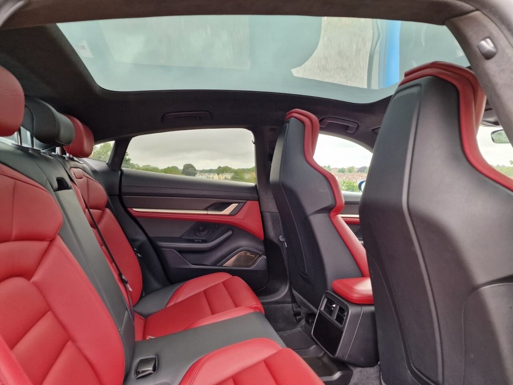 Used Porsche Taycan 2020 for sale - 76716270: Photo 11