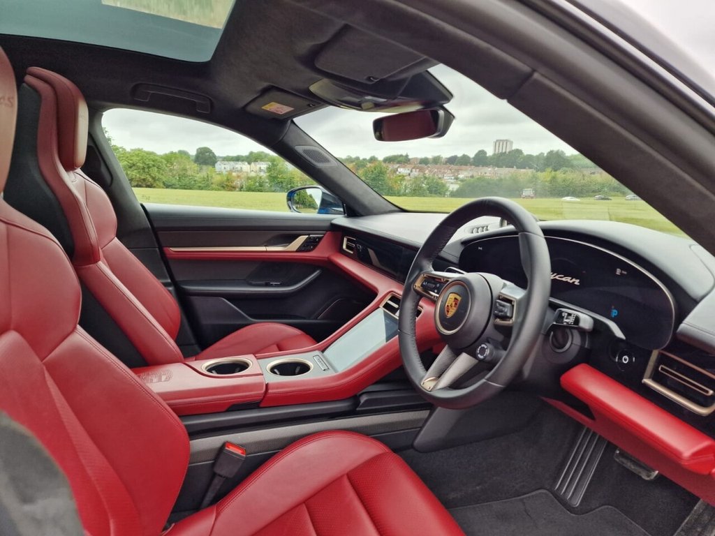 Used Porsche Taycan 2020 for sale - 76716270: Photo 7