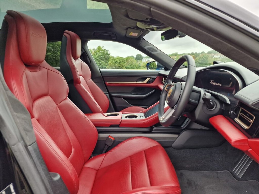 Used Porsche Taycan 2020 for sale - 76716270: Photo 8