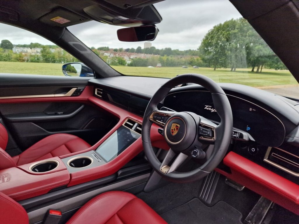 Used Porsche Taycan 2020 for sale - 76716270: Photo 9