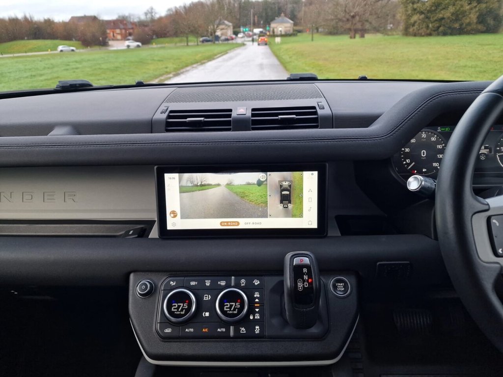 Used Land Rover Defender 2020 for sale - 77293259: Photo 14