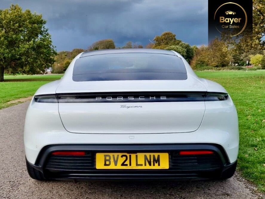 Used Porsche Taycan 2021 for sale - 76716321: Photo 25