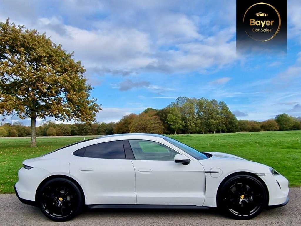 Used Porsche Taycan 2021 for sale - 76716321: Photo 3