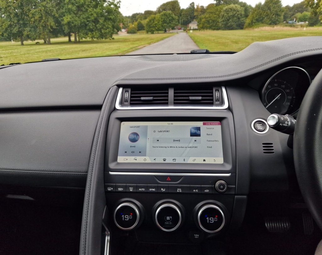 Used Jaguar E-Pace 2018 for sale - 76716301: Photo 14