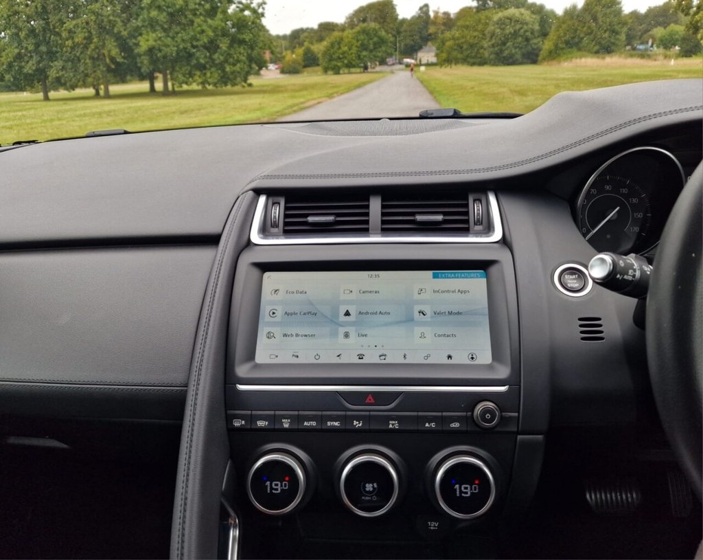 Used Jaguar E-Pace 2018 for sale - 76716301: Photo 15