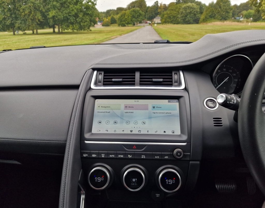 Used Jaguar E-Pace 2018 for sale - 76716301: Photo 17