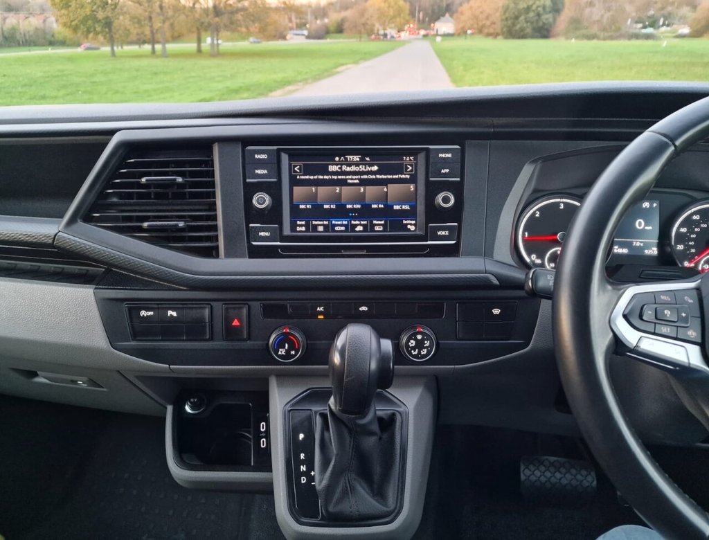 Used Volkswagen Transporter 2021 for sale - 76716275: Photo 11