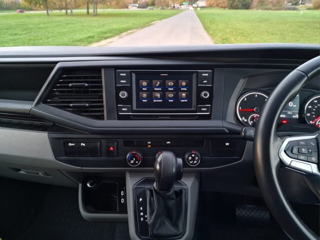 Used Volkswagen Transporter 2021 for sale - 76716275: Photo 9