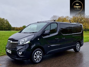 Used Vauxhall Vivaro 2017 for sale - 76716326: Photo