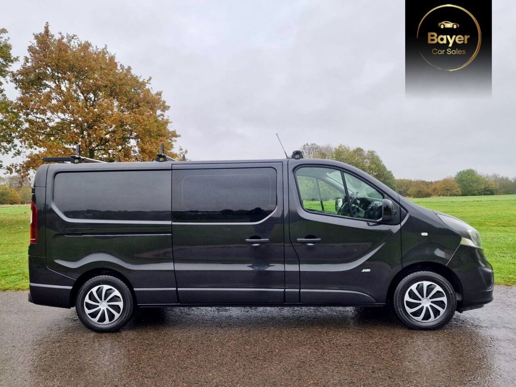 Used Vauxhall Vivaro 2017 for sale - 76716326: Photo 3