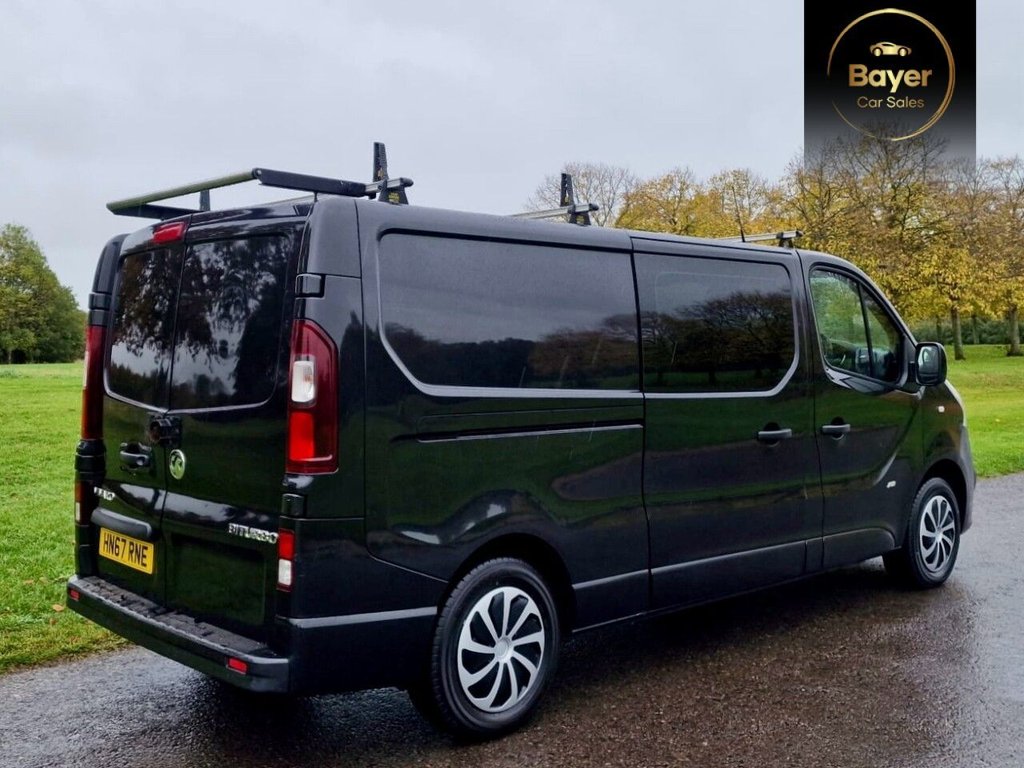 Used Vauxhall Vivaro 2017 for sale - 76716326: Photo 5