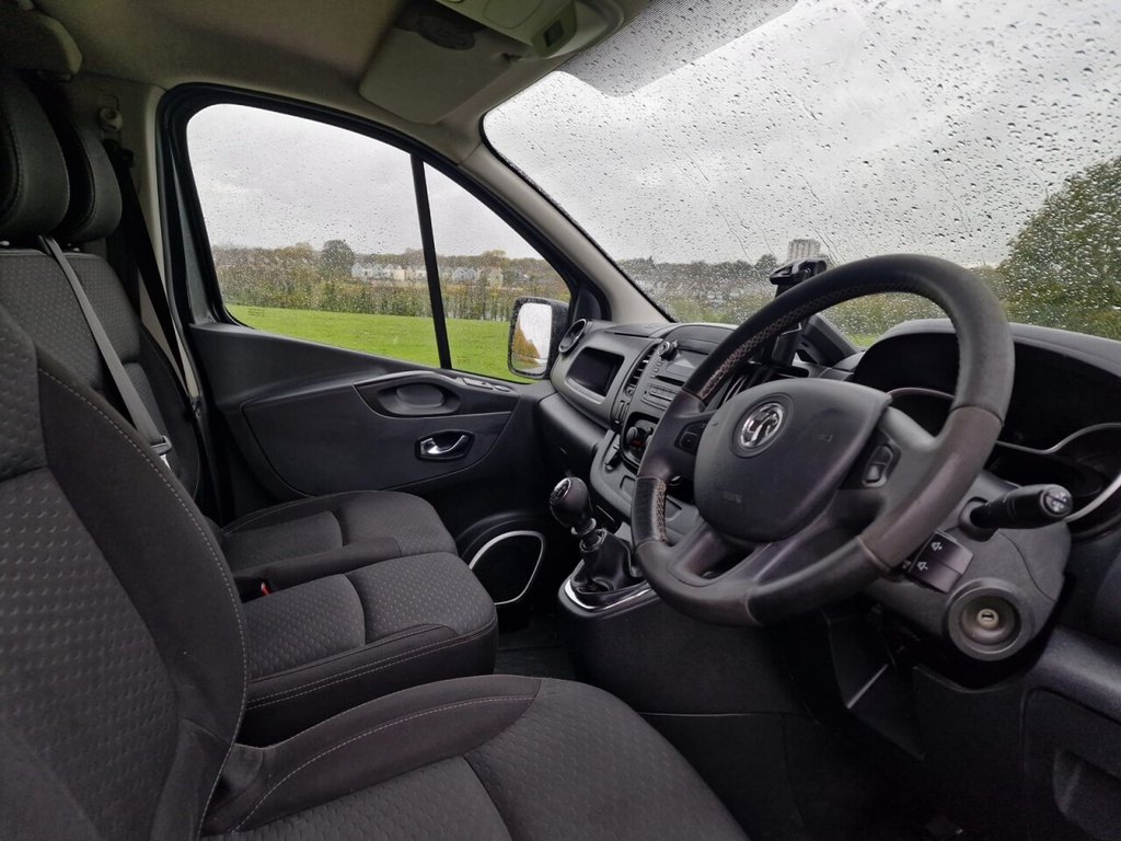 Used Vauxhall Vivaro 2017 for sale - 76716326: Photo 8