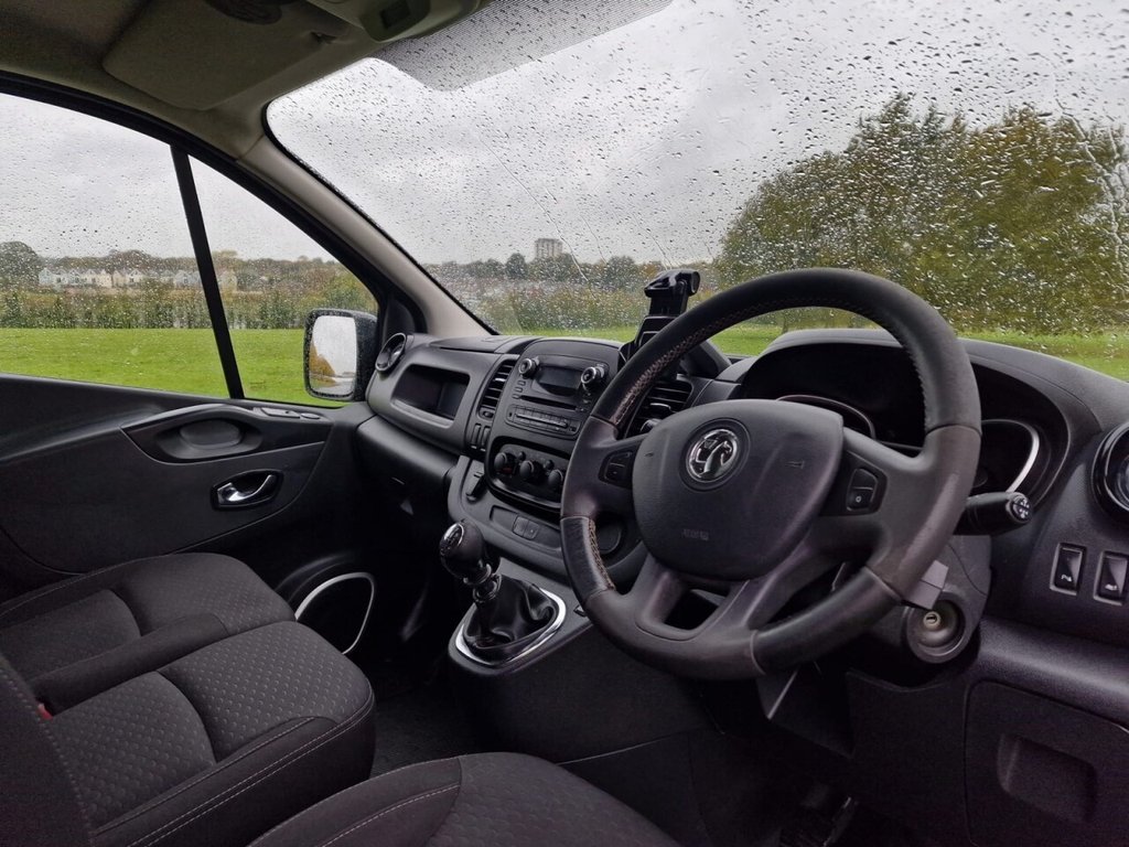 Used Vauxhall Vivaro 2017 for sale - 76716326: Photo 9