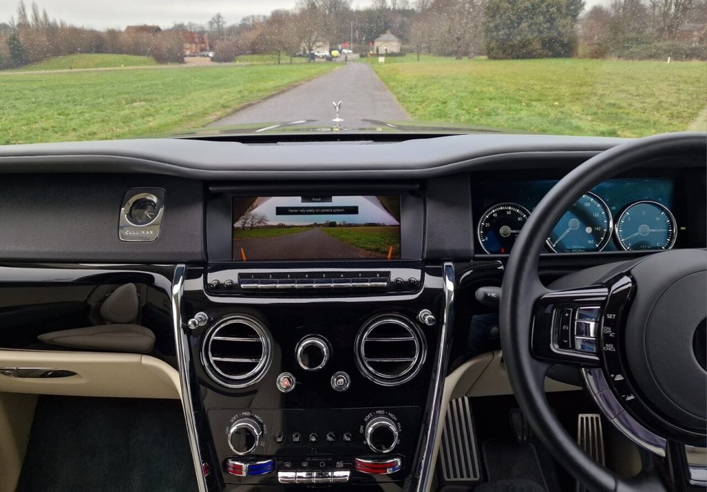 Used Rolls-Royce Cullinan 2019 for sale - 77205438: Photo 17