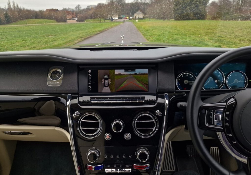 Used Rolls-Royce Cullinan 2019 for sale - 77205438: Photo 18