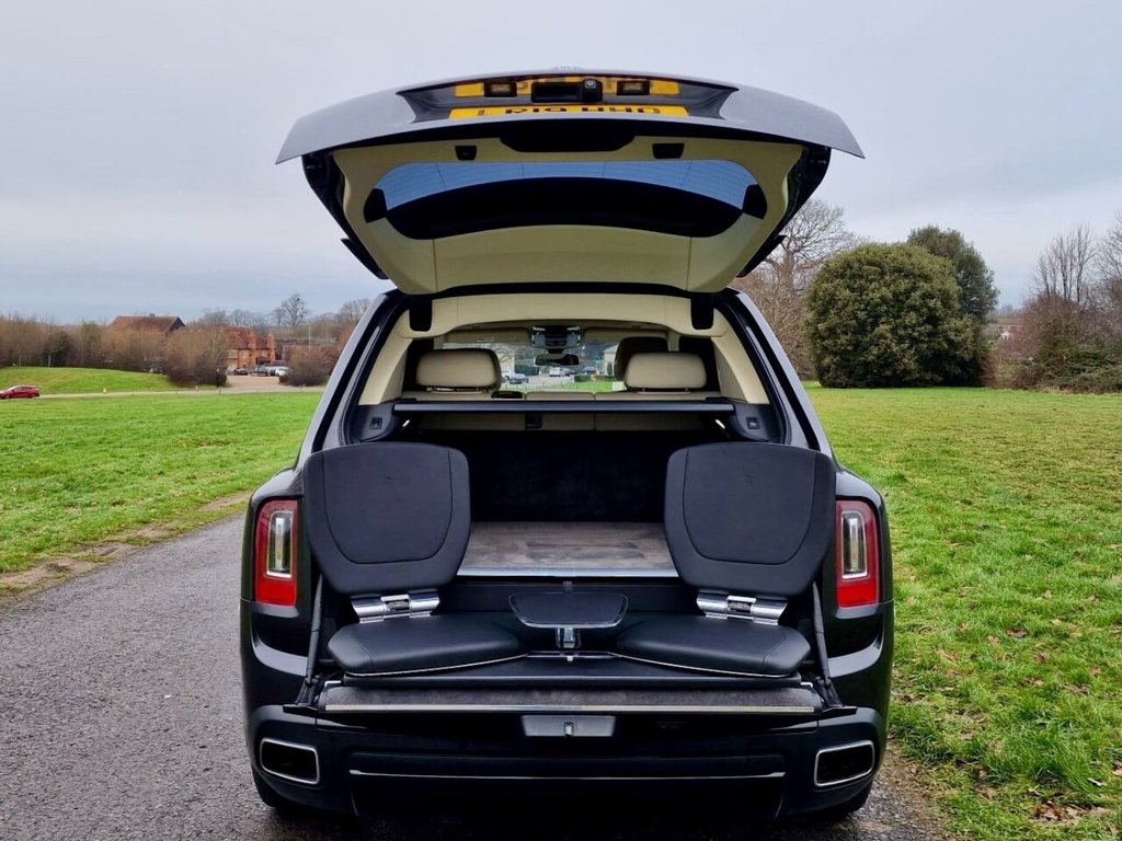 Used Rolls-Royce Cullinan 2019 for sale - 77205438: Photo 22