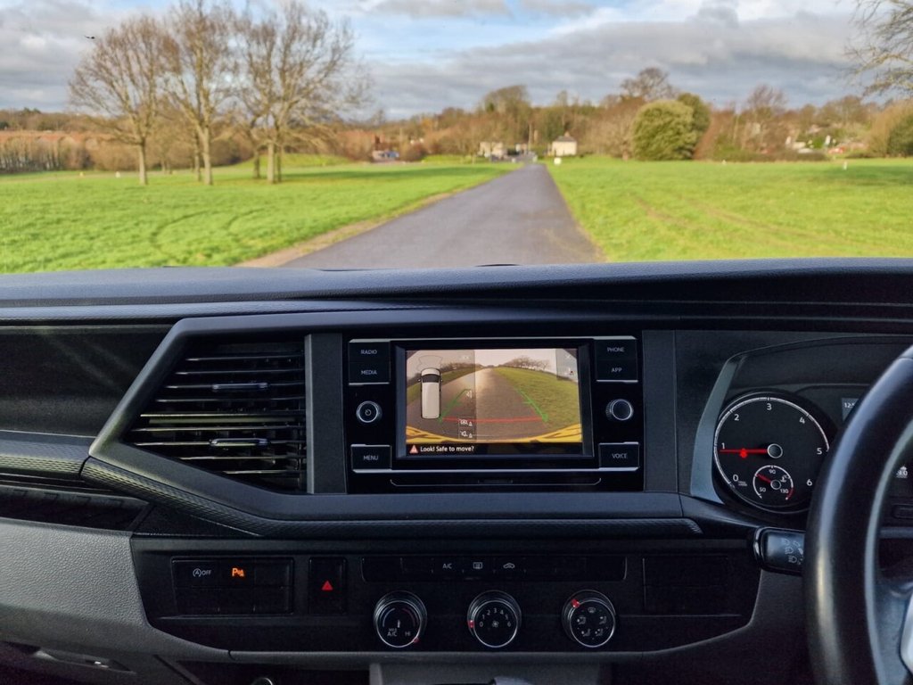 Used Volkswagen Transporter Shuttle 2021 for sale - 77092187: Photo 13