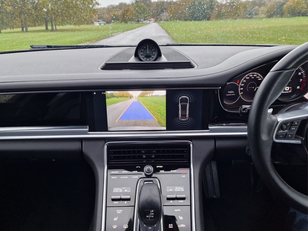 Used Porsche Panamera 2017 for sale - 76716309: Photo 12