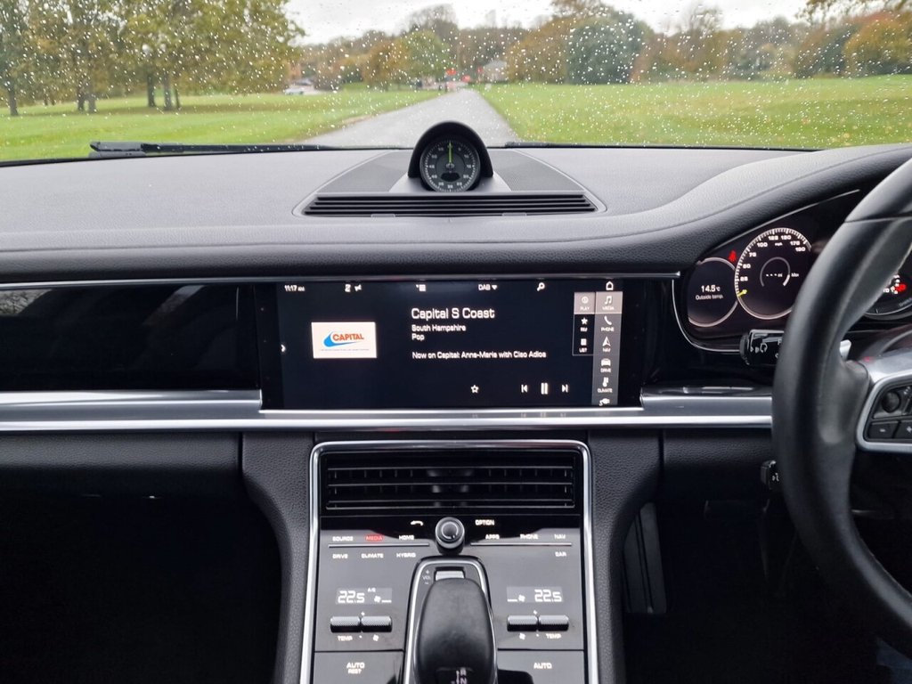 Used Porsche Panamera 2017 for sale - 76716309: Photo 16